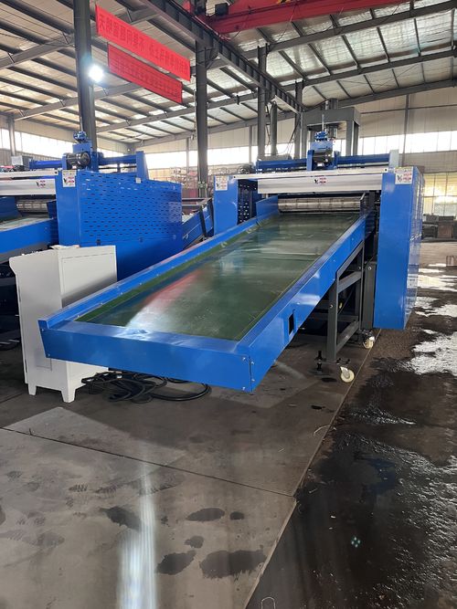 에 대한 최신 회사 뉴스 소프트 폐기물 절단 기계의 혁신 연구 개발 및 글로벌 판매 잠재력